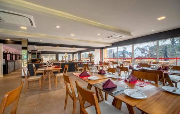 Hotel Laghetto Stilo Borges Gramado Bagian luar foto