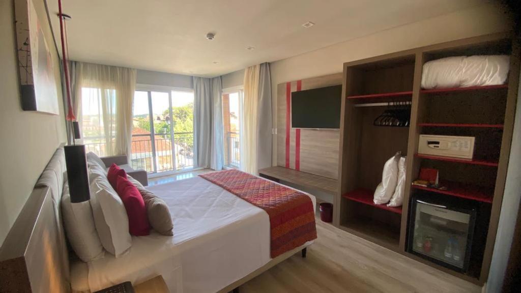 Hotel Laghetto Stilo Borges Gramado Bagian luar foto