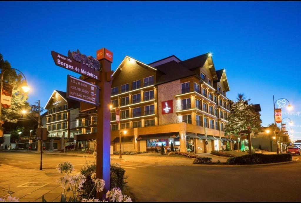 Hotel Laghetto Stilo Borges Gramado Bagian luar foto